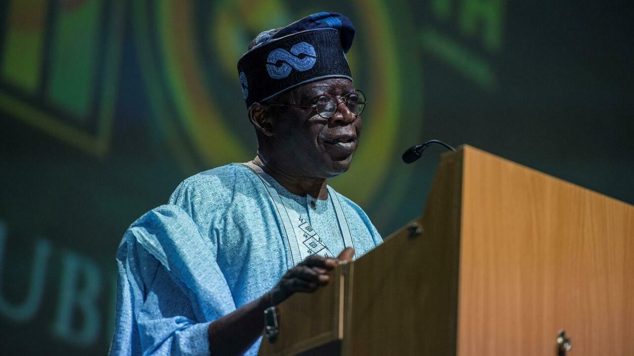 leader of the All Progressive Congress (APC) Asiwaju Bola Tinubu delivers a speech during a rally organized to celebrate his 66th birthday in Lagos, on March 29, 2018. (Photo by STEFAN HEUNIS / AFP)
