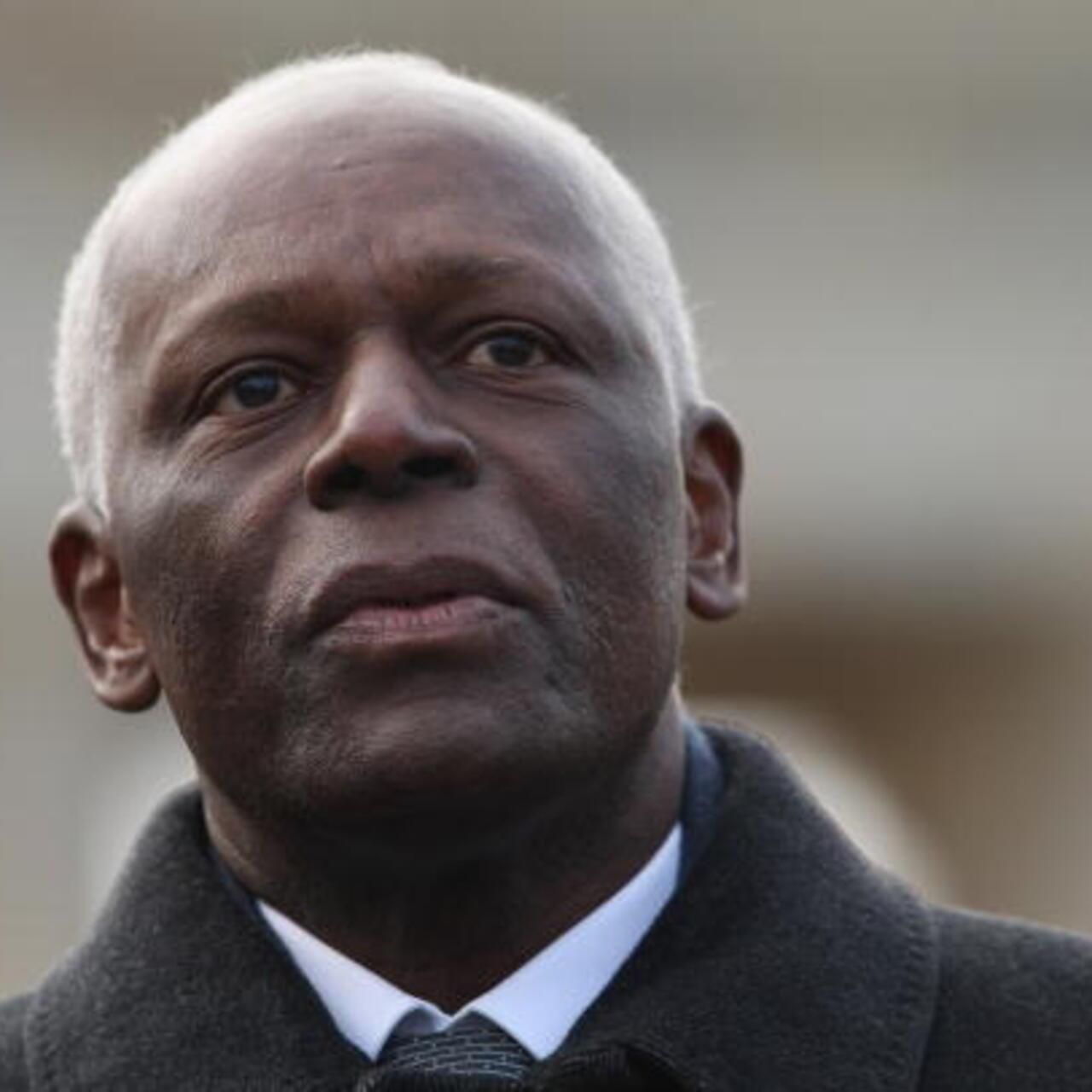 BERLIN – FEBRUARY 27: Angolan President Jose Eduardo dos Santos walks through the city center on February 27, 2009 in Berlin, Germany. Dos Santos is on a two-day official visit to Germany. (Photo by Sean Gallup/Getty Images)