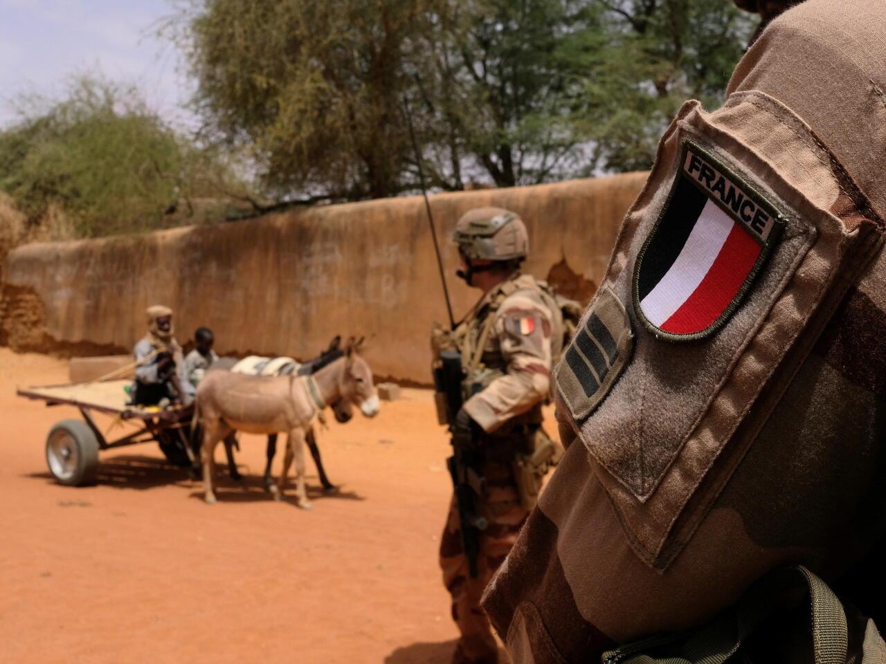 French soldiers from Operation Barkhane, patrol in the town of Gossi, Mali, April 13, 2022. Picture taken April 13, 2022. REUTERS/Paul Lorgerie